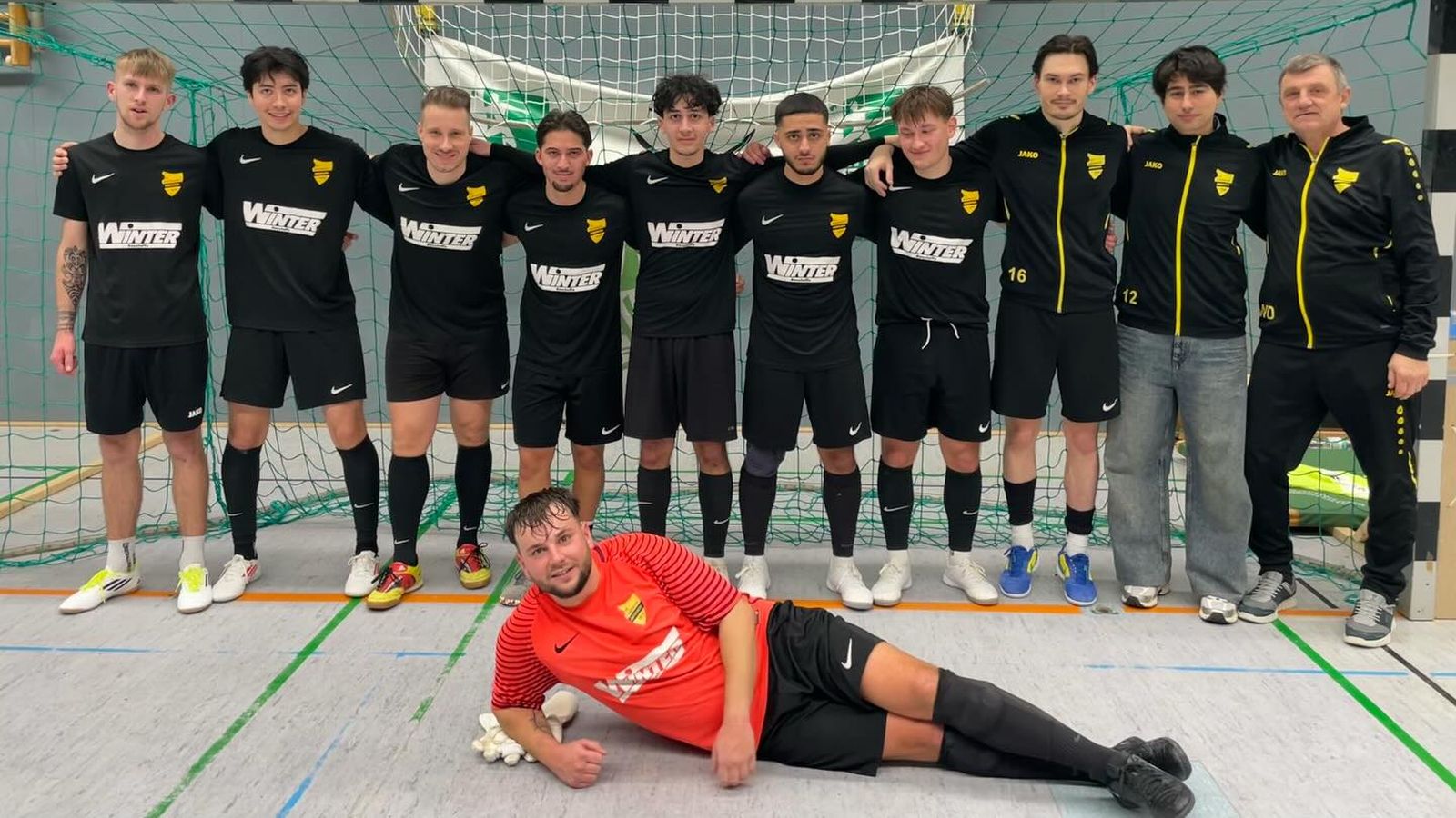 Trotz deutlicher Auftaktniederlage: Ammensen holt zweiten Platz beim Feddersen-Automobile-Cup