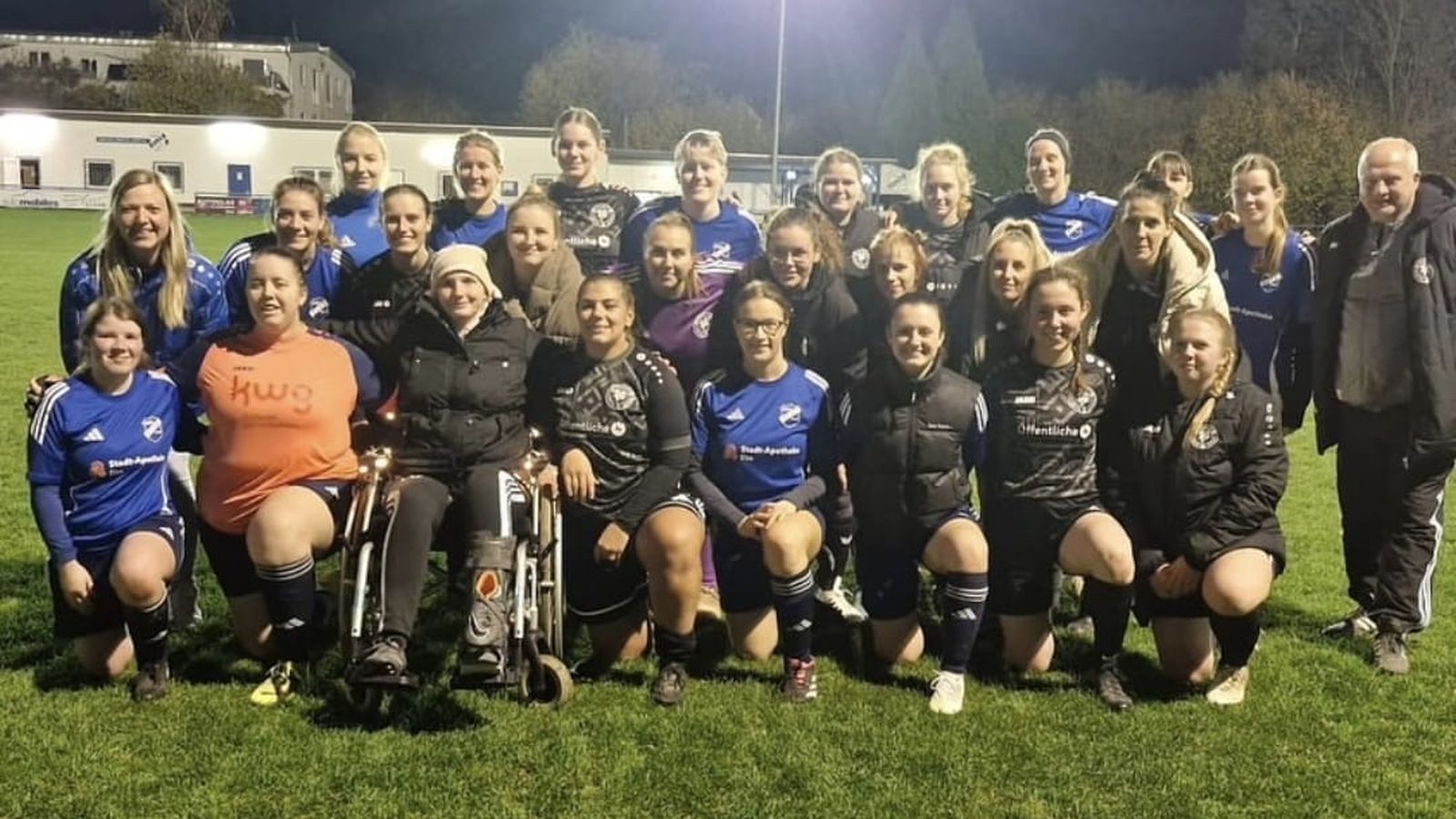 VfB Negenborn ist Herbstmeister - Emotionaler Moment mit symbolischem Anstoß in Elze