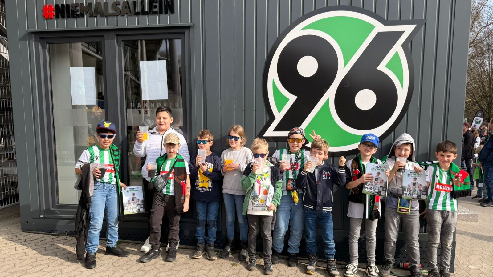 Erste Stadionfahrt der F-Junioren des MTSV Eschershausen