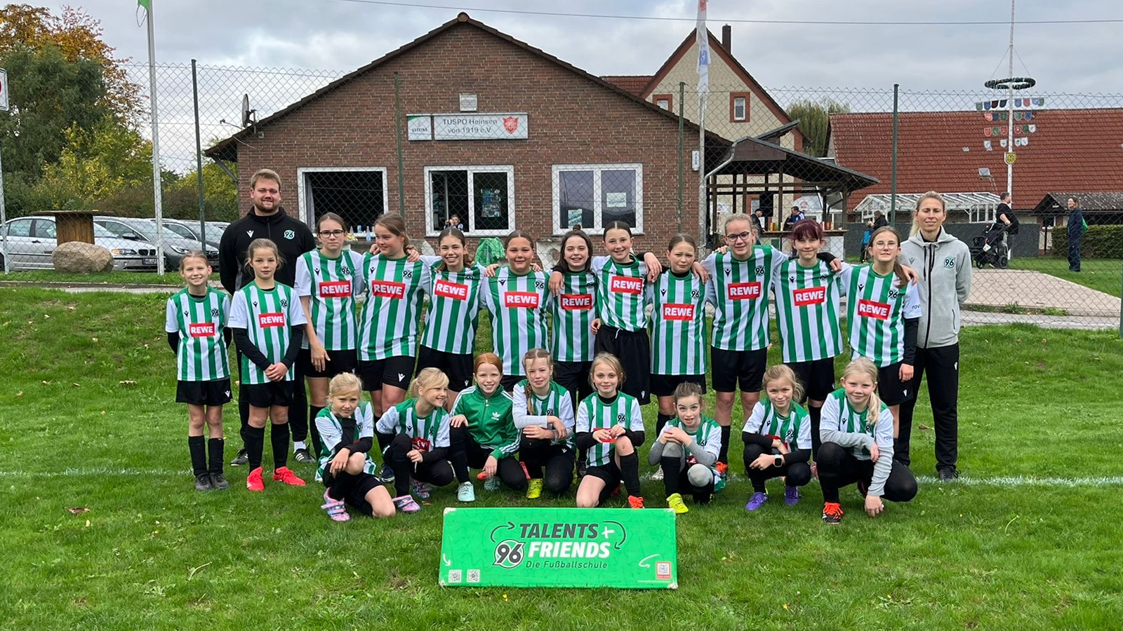 Tuspo Heinsen und Hannover 96 veranstalten erstes Fußballcamp nur für Mädchen 