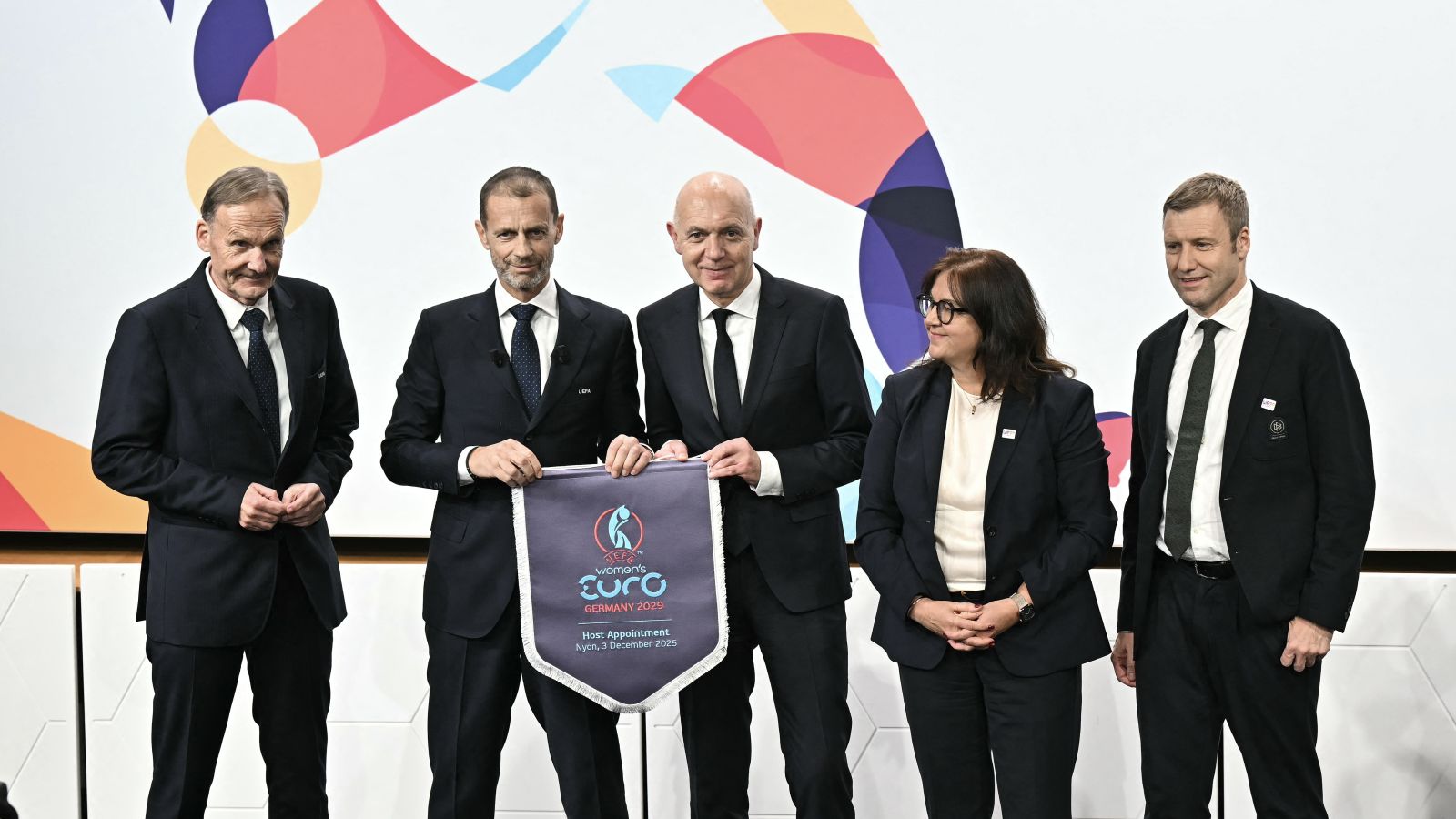 Deutschland erhält Zuschlag für die Frauen-EM 2029 - Zwei der acht Stadien in Niedersachsen!